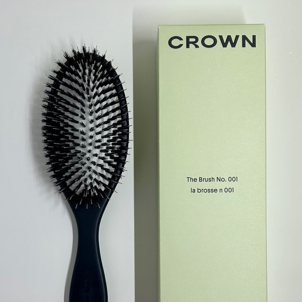 💚 CROWN AFFAIR - The Brush No. 001 💚 New In Box!